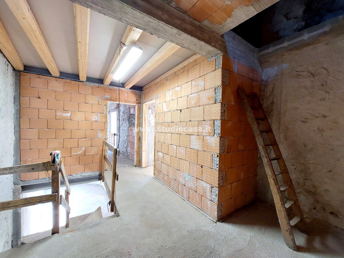 Casa Unifamiliare in vendita a Avio