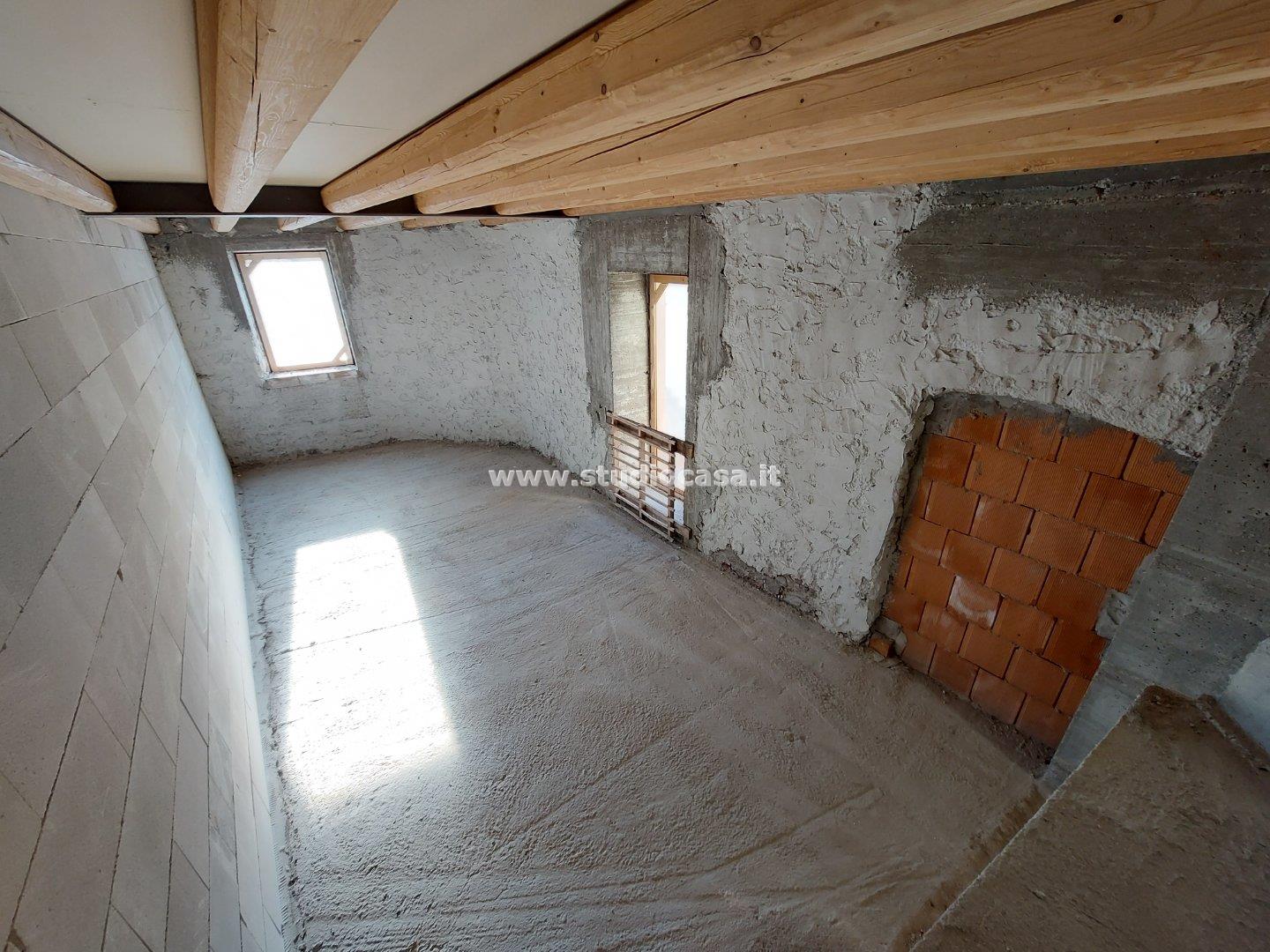 Casa Unifamiliare in vendita a Avio