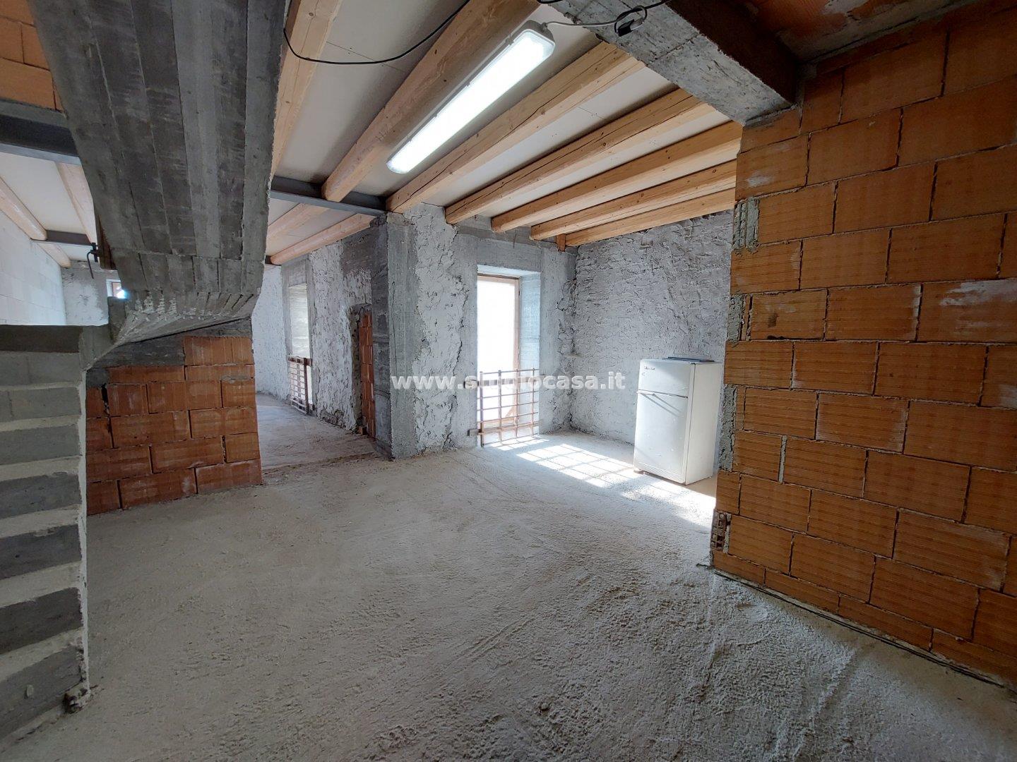 Casa Unifamiliare in vendita a Avio