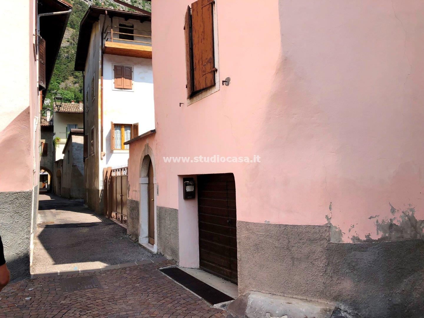 Casa Unifamiliare in vendita a Avio