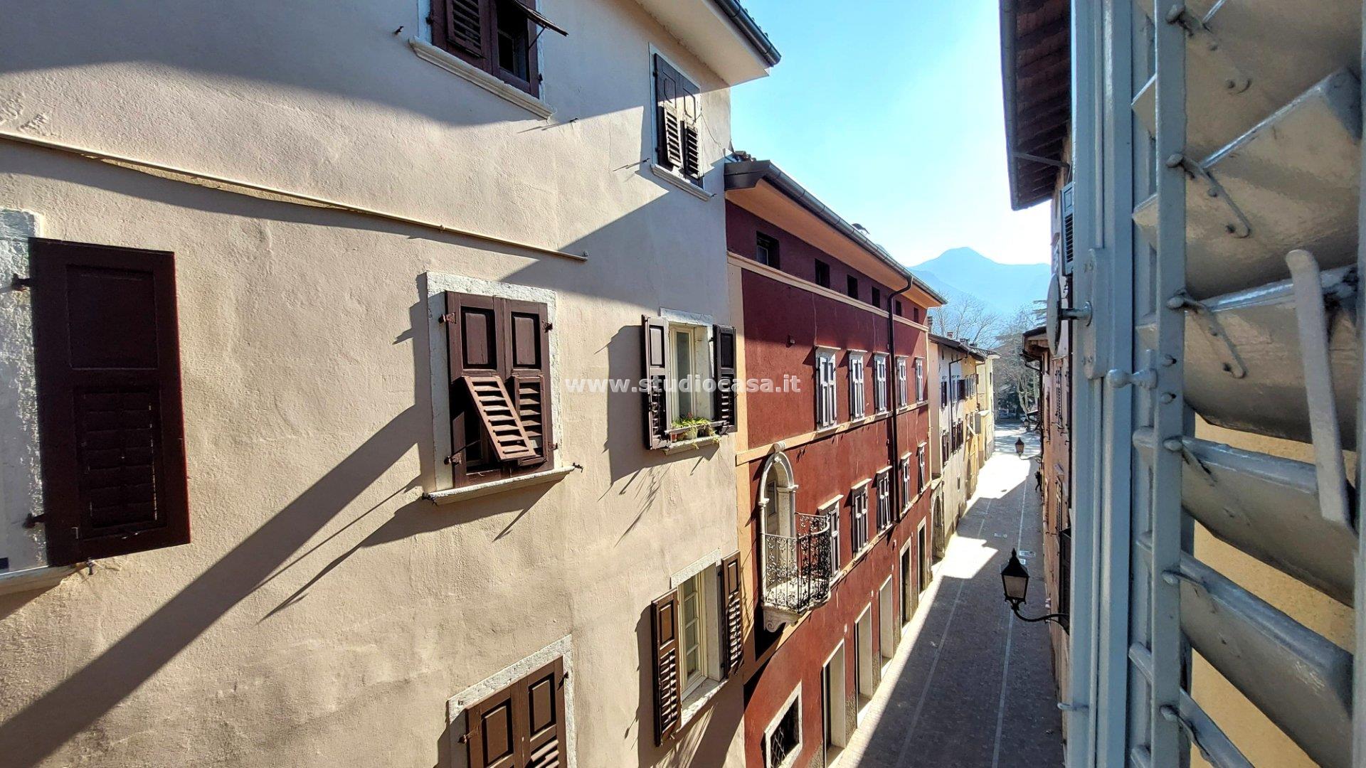 Appartamento in vendita a Ala