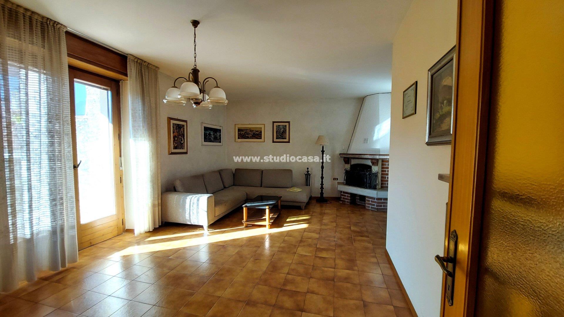 Casa Plurifamiliare in vendita a Mori