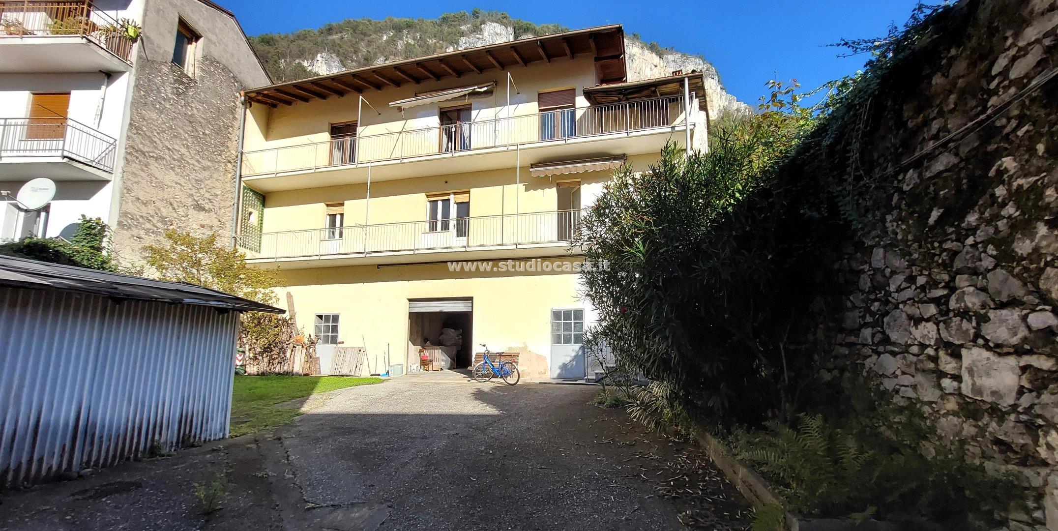 Casa Plurifamiliare in vendita a Mori