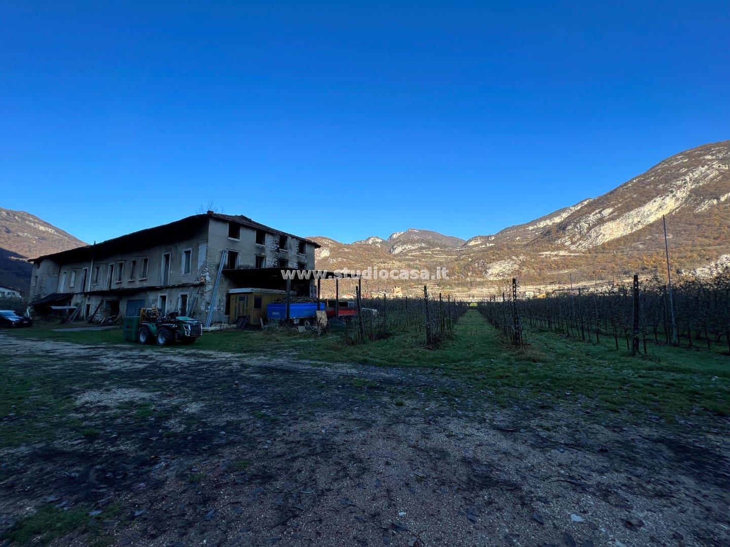 Casale in vendita a Mori