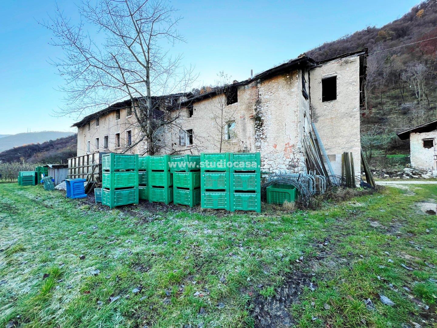 Casale in vendita a Mori