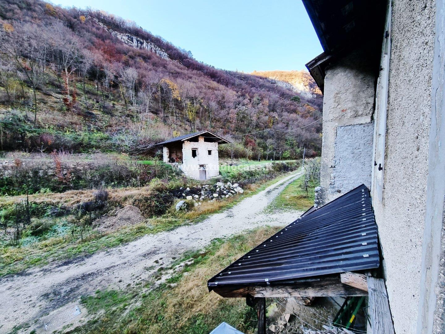 Casale in vendita a Mori