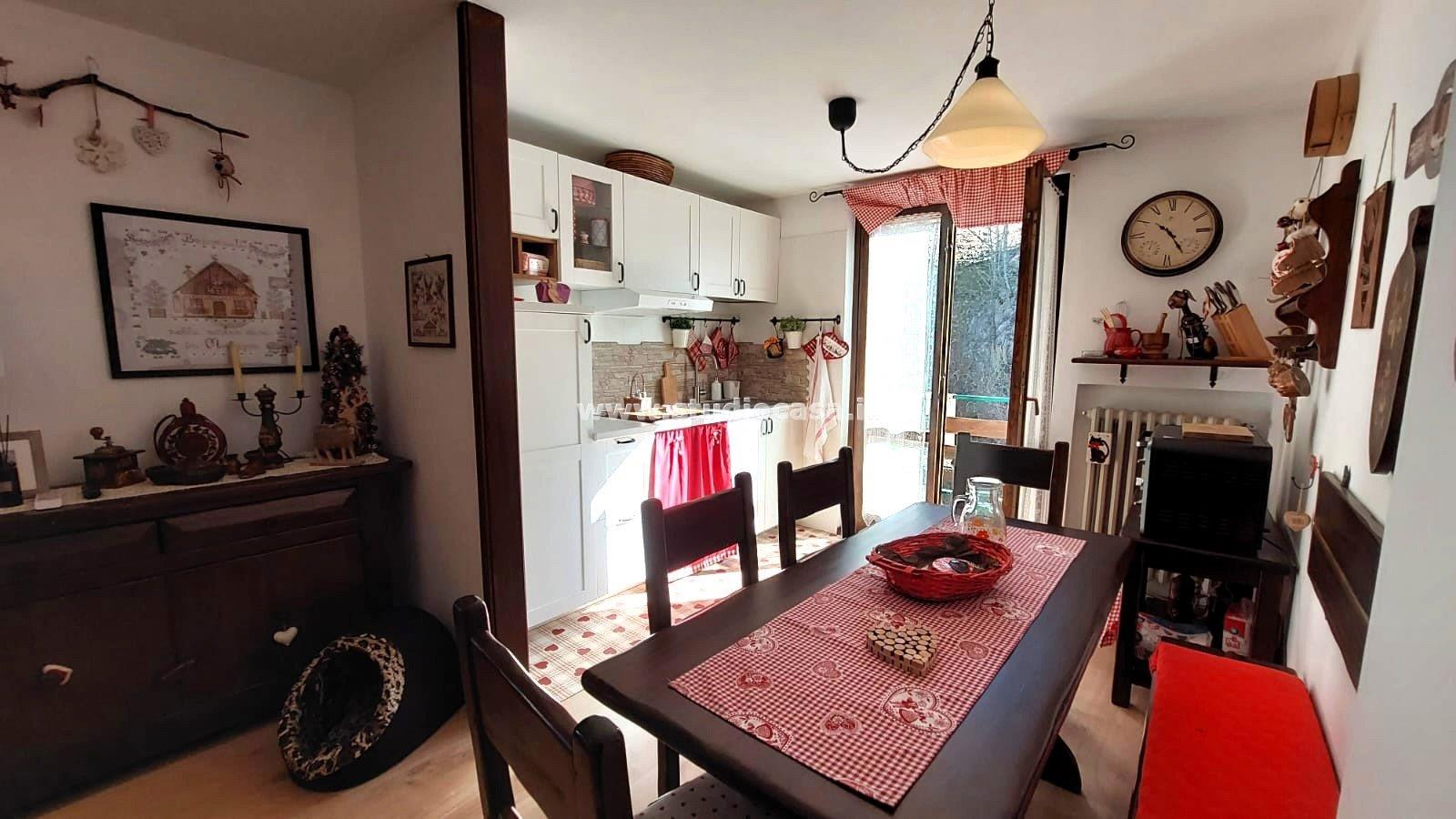 Appartamento in vendita a Brentonico