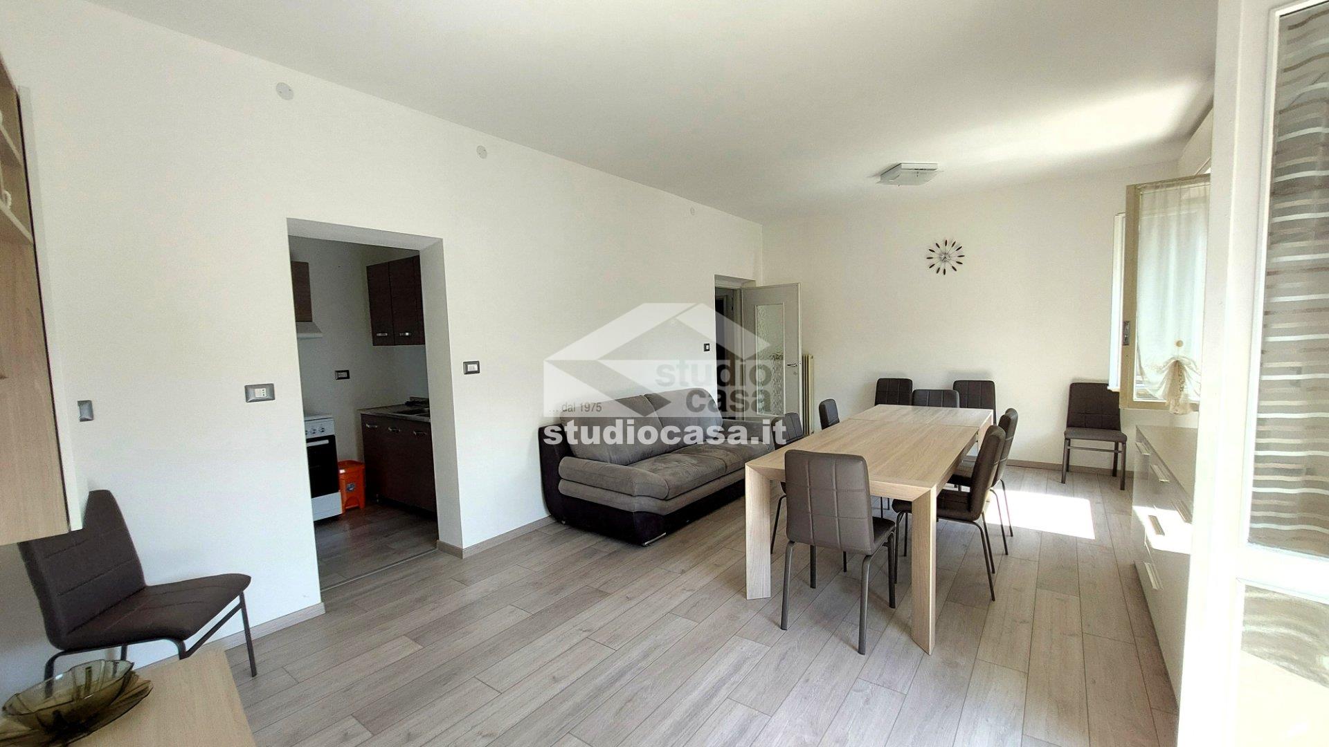 Casa Unifamiliare in vendita a Ronzo-Chienis