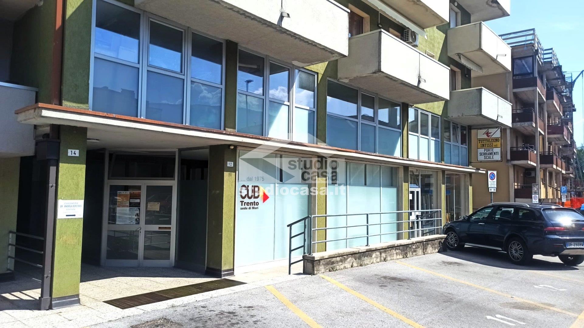 Ufficio in vendita a Mori