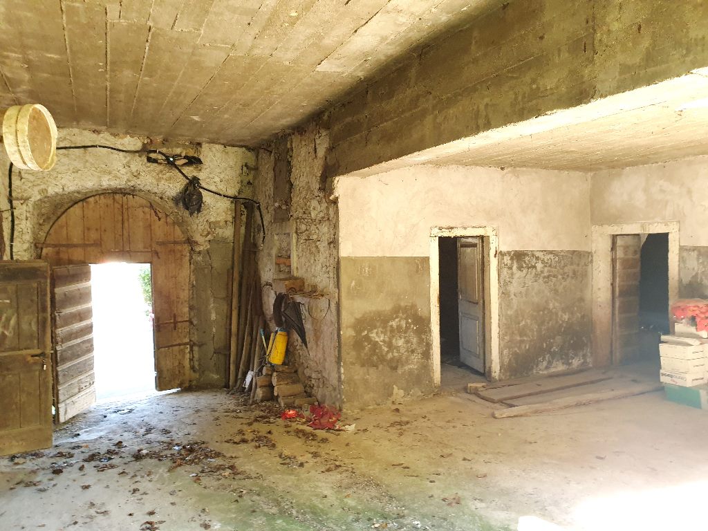 Appartamento in vendita a Brentonico