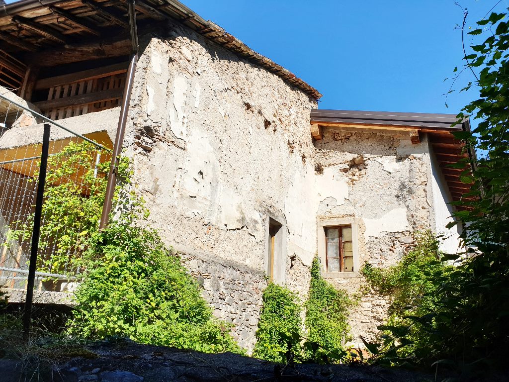 Appartamento in vendita a Brentonico
