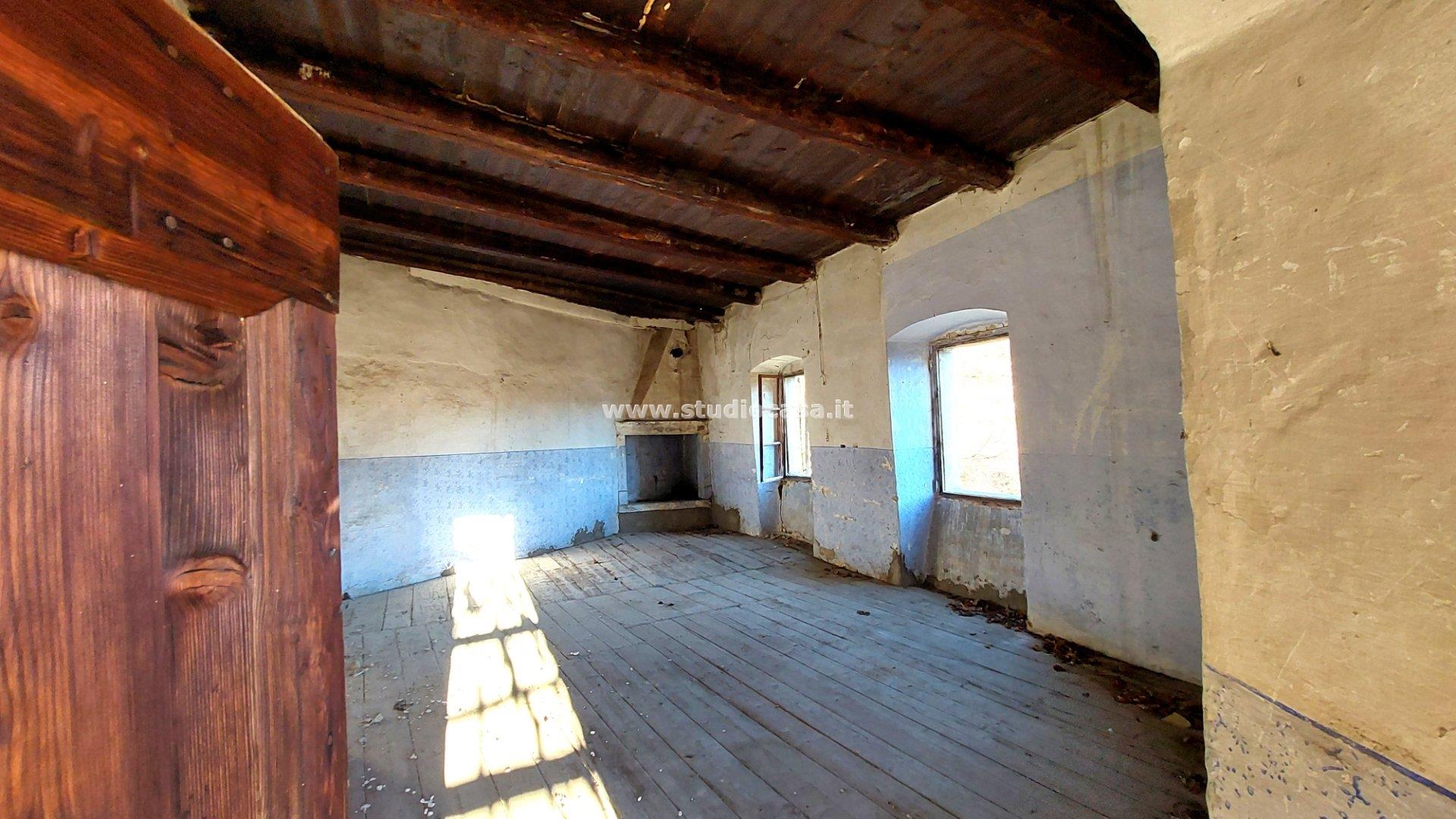 Casa Plurifamiliare in vendita a Mori