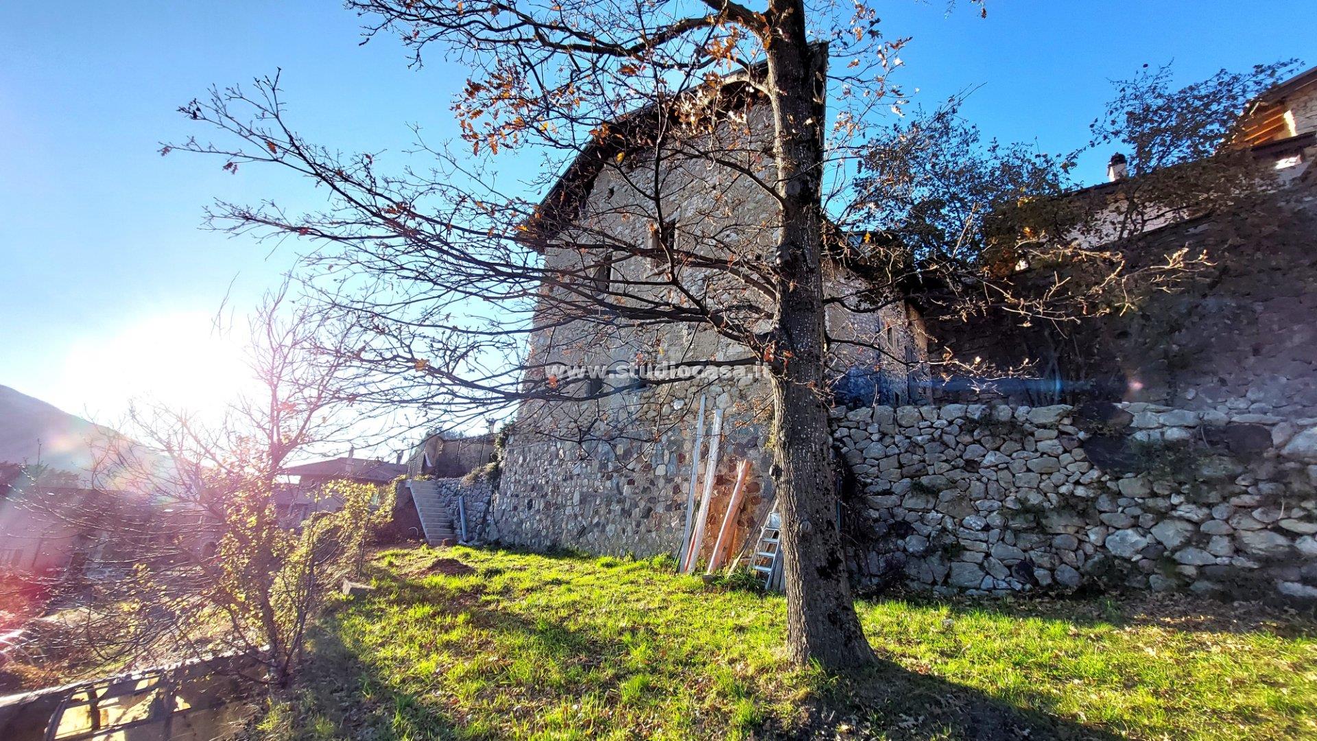 Casa Plurifamiliare in vendita a Mori