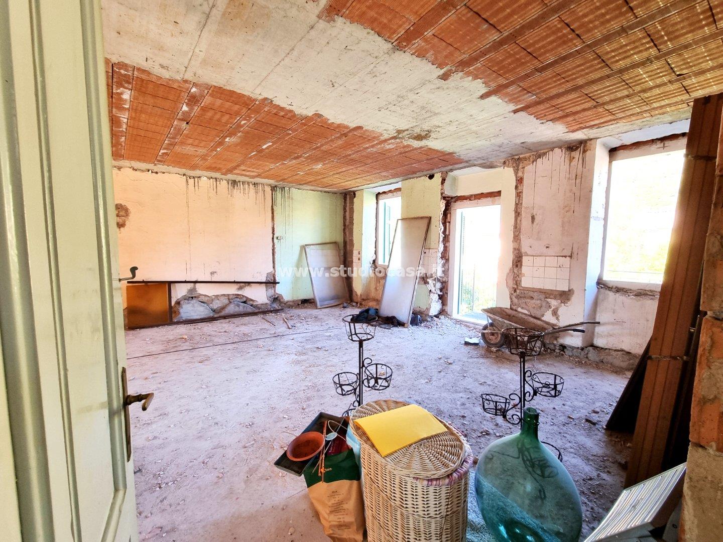 Appartamento in vendita a Brentonico