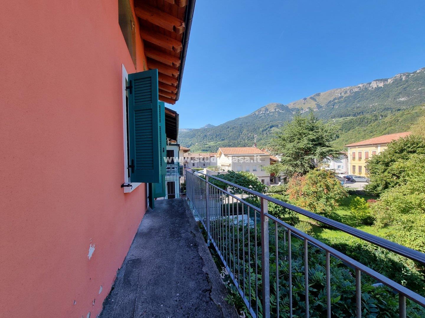 Appartamento in vendita a Brentonico