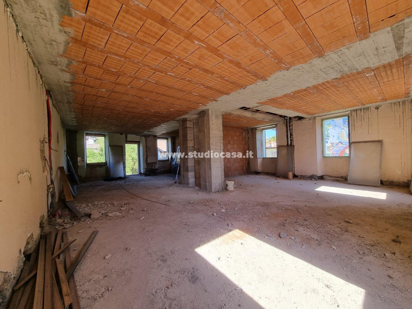 Appartamento in vendita a Brentonico