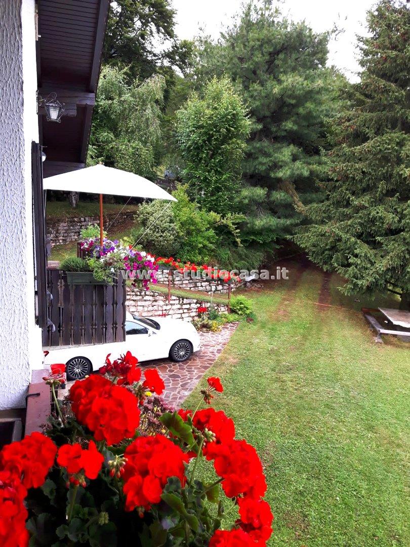 Villa Bifamiliare in vendita a Brentonico
