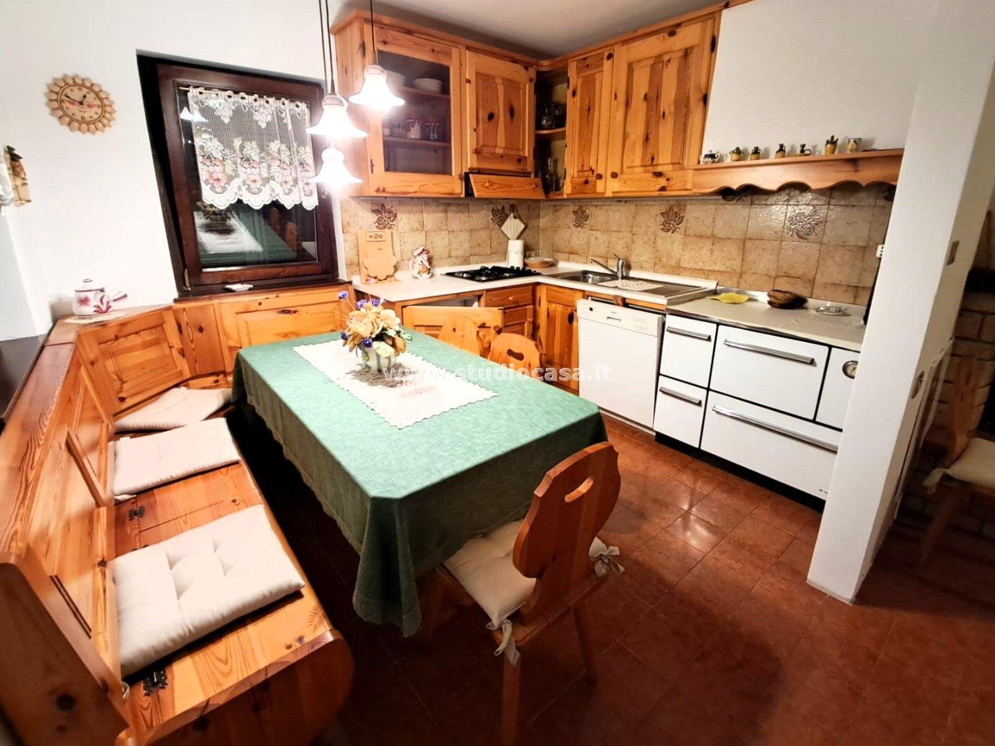 Villa Bifamiliare in vendita a Brentonico