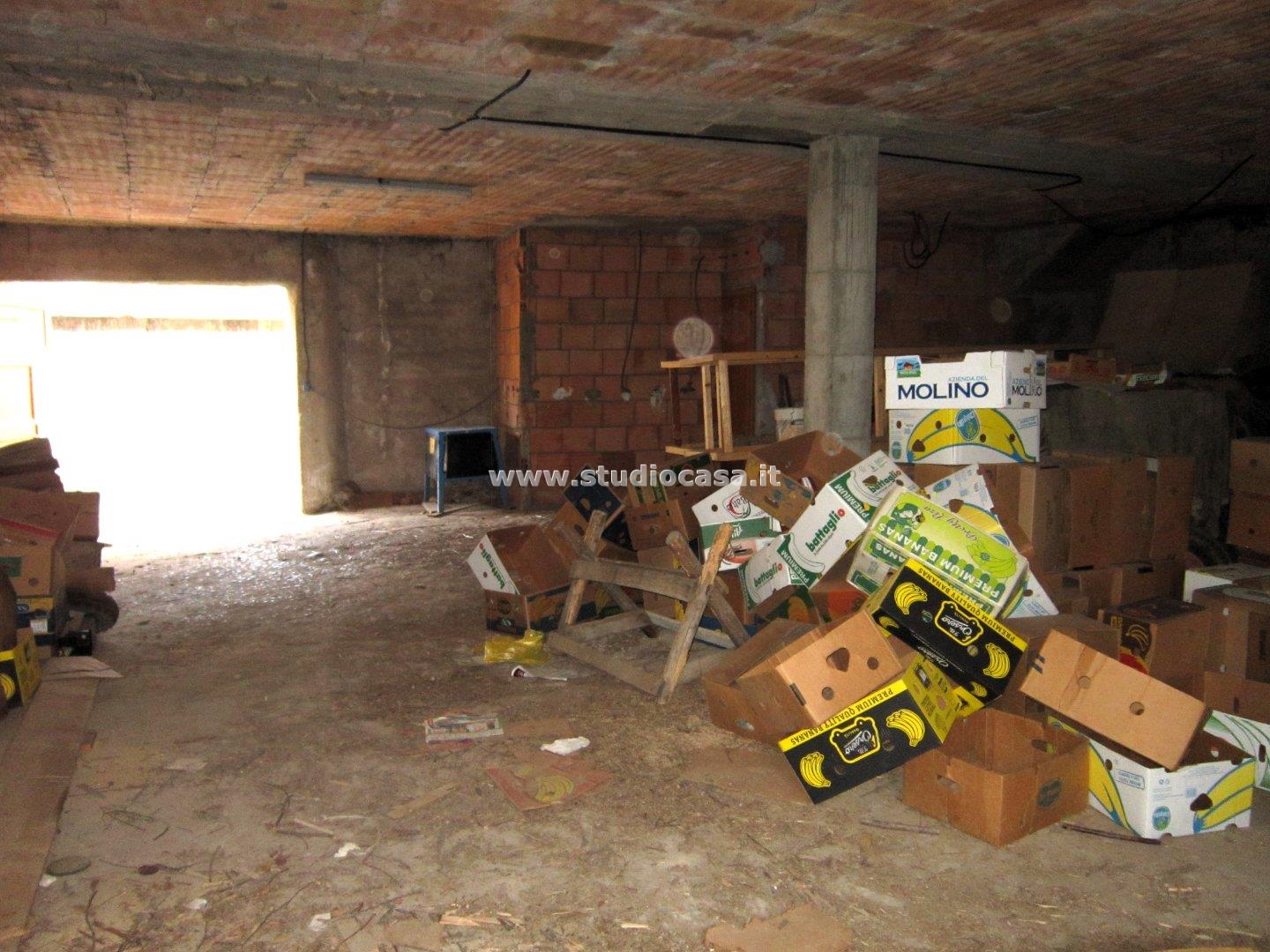 Casa Unifamiliare in vendita a Ronzo-Chienis