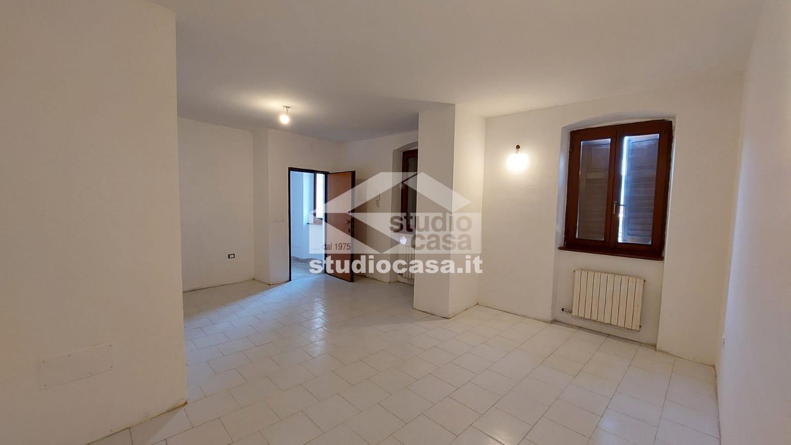 Appartamento in vendita a Ala