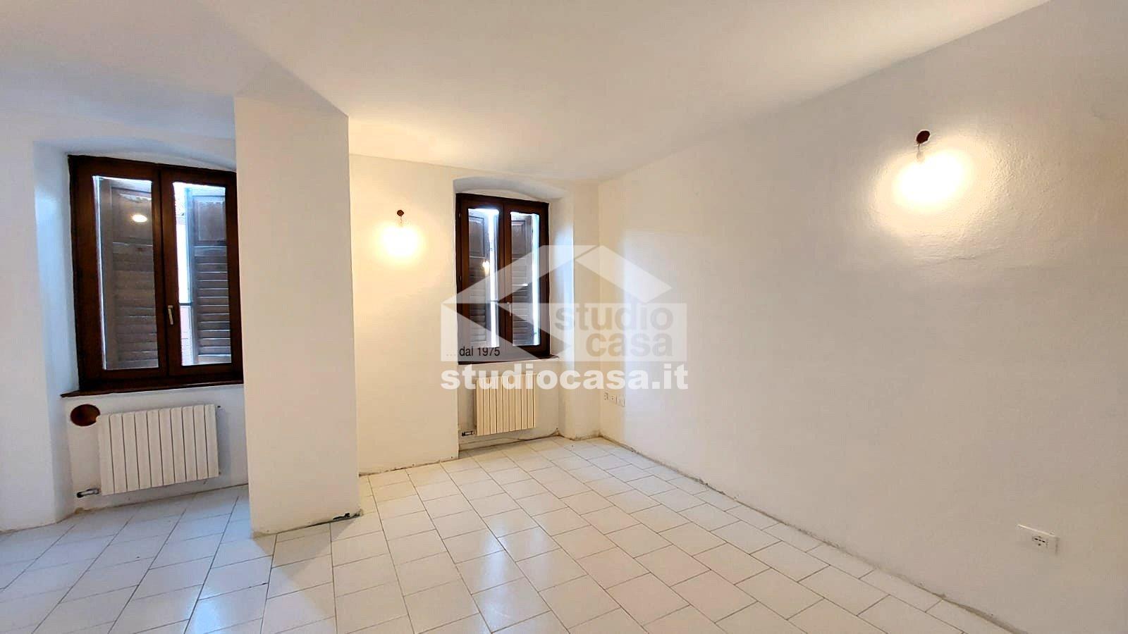 Appartamento in vendita a Ala