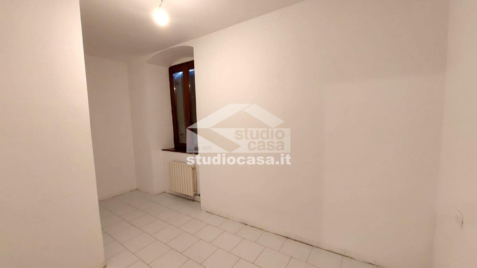 Appartamento in vendita a Ala
