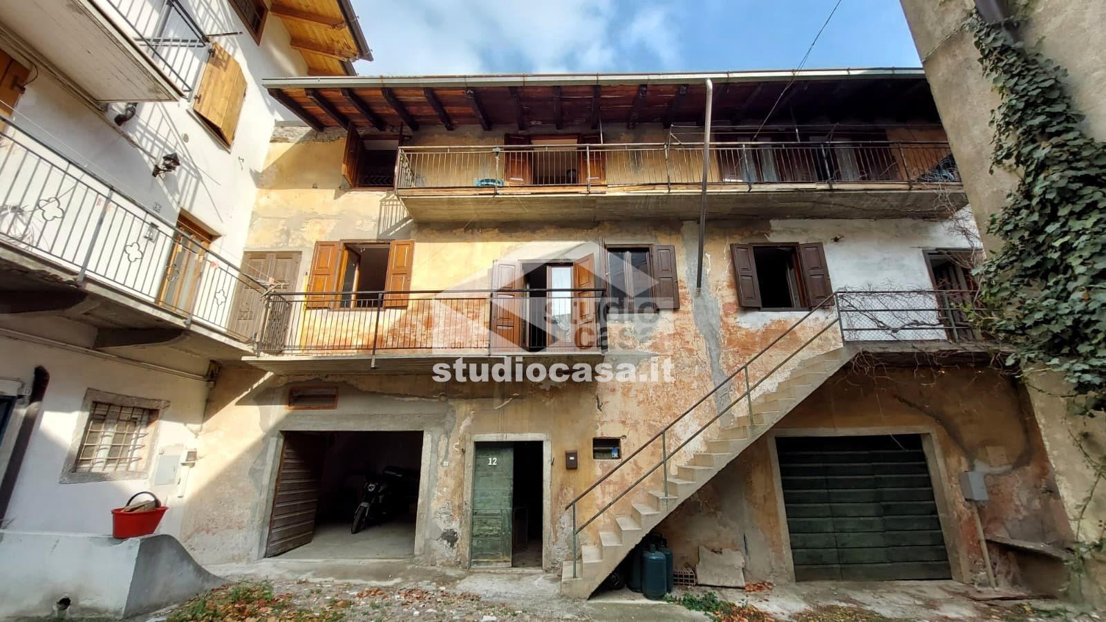 Casa Bifamiliare in vendita a Avio