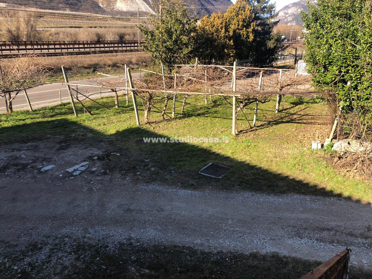 Casa Unifamiliare in vendita a Ala