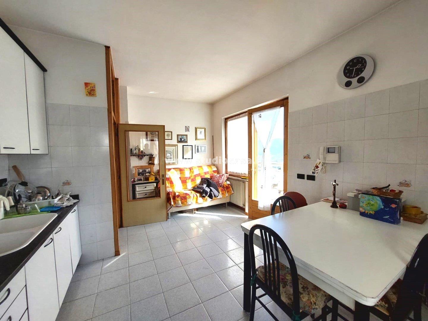 Casa Plurifamiliare in vendita a Mori