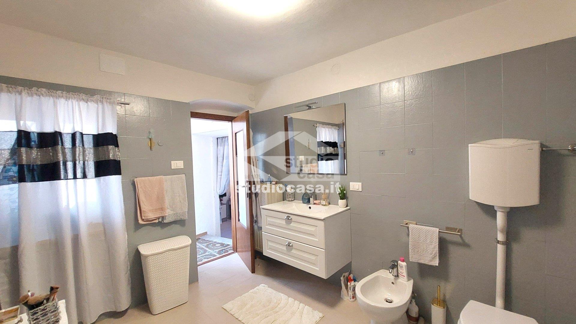 Casa Unifamiliare in vendita a Ala