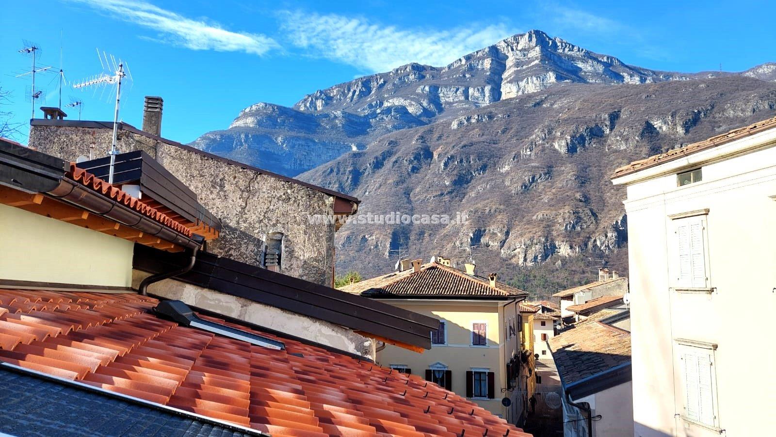 Appartamento in vendita a Ala