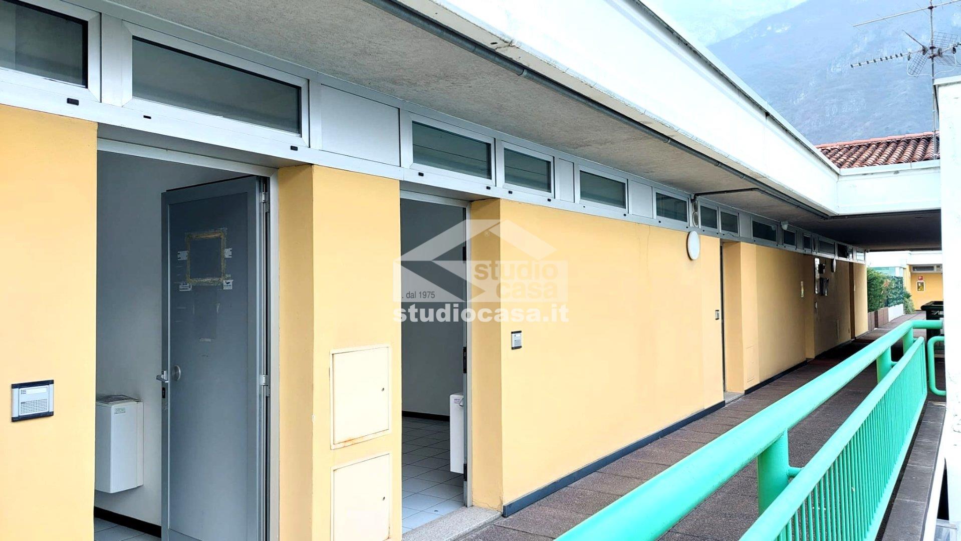 Ufficio in affitto a Ala