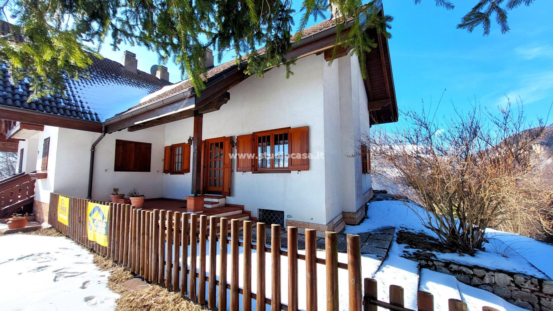 Villa a schiera di testa in vendita a Brentonico