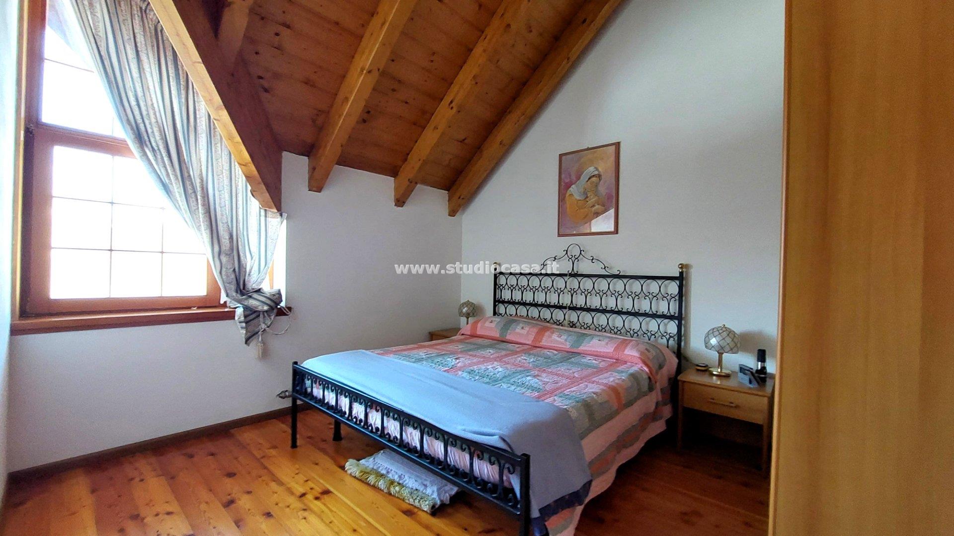 Villa a schiera di testa in vendita a Brentonico