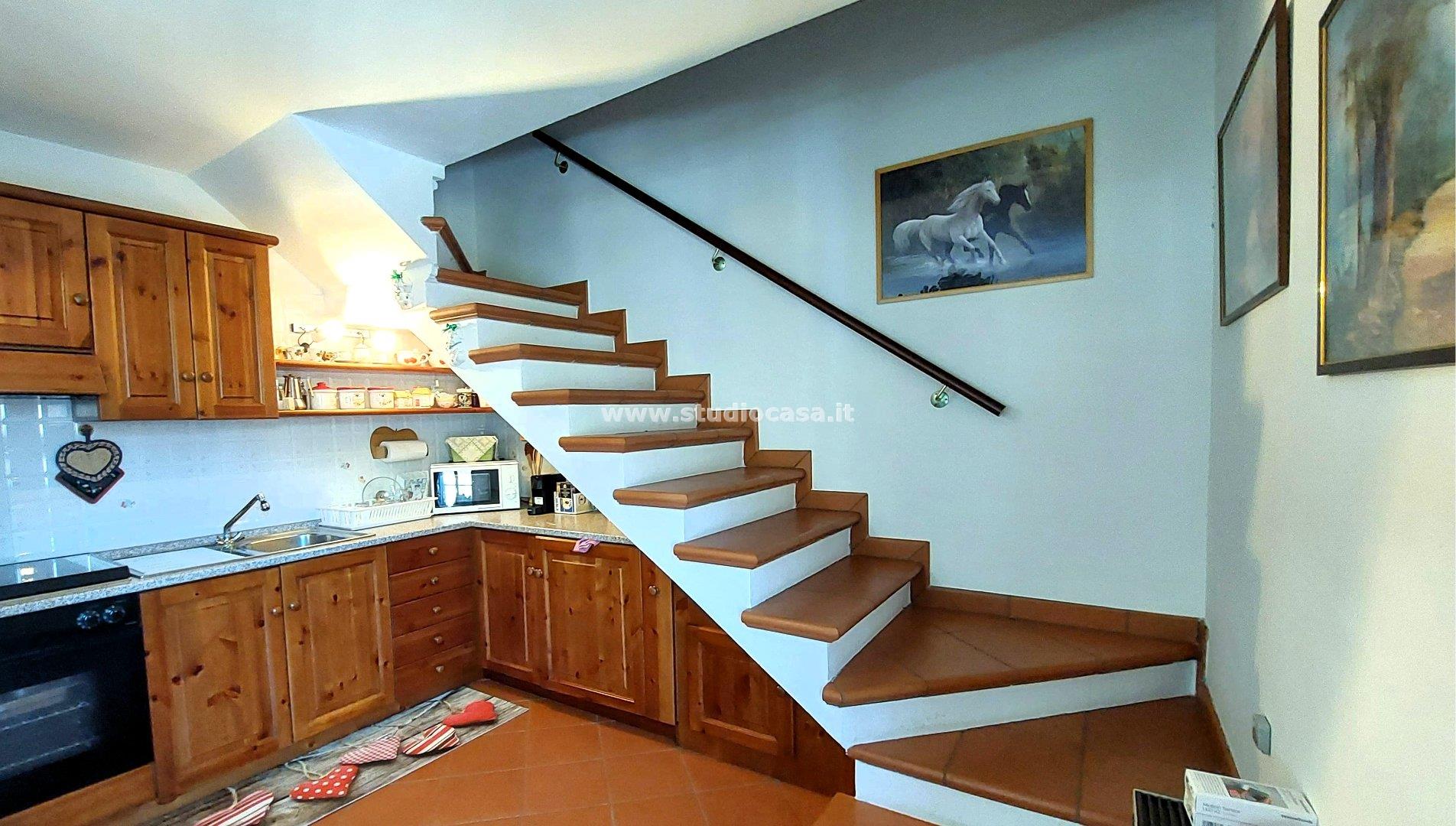 Villa a schiera di testa in vendita a Brentonico