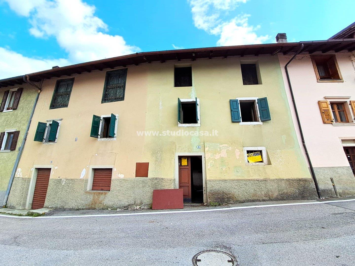 Casa Unifamiliare in vendita a Brentonico