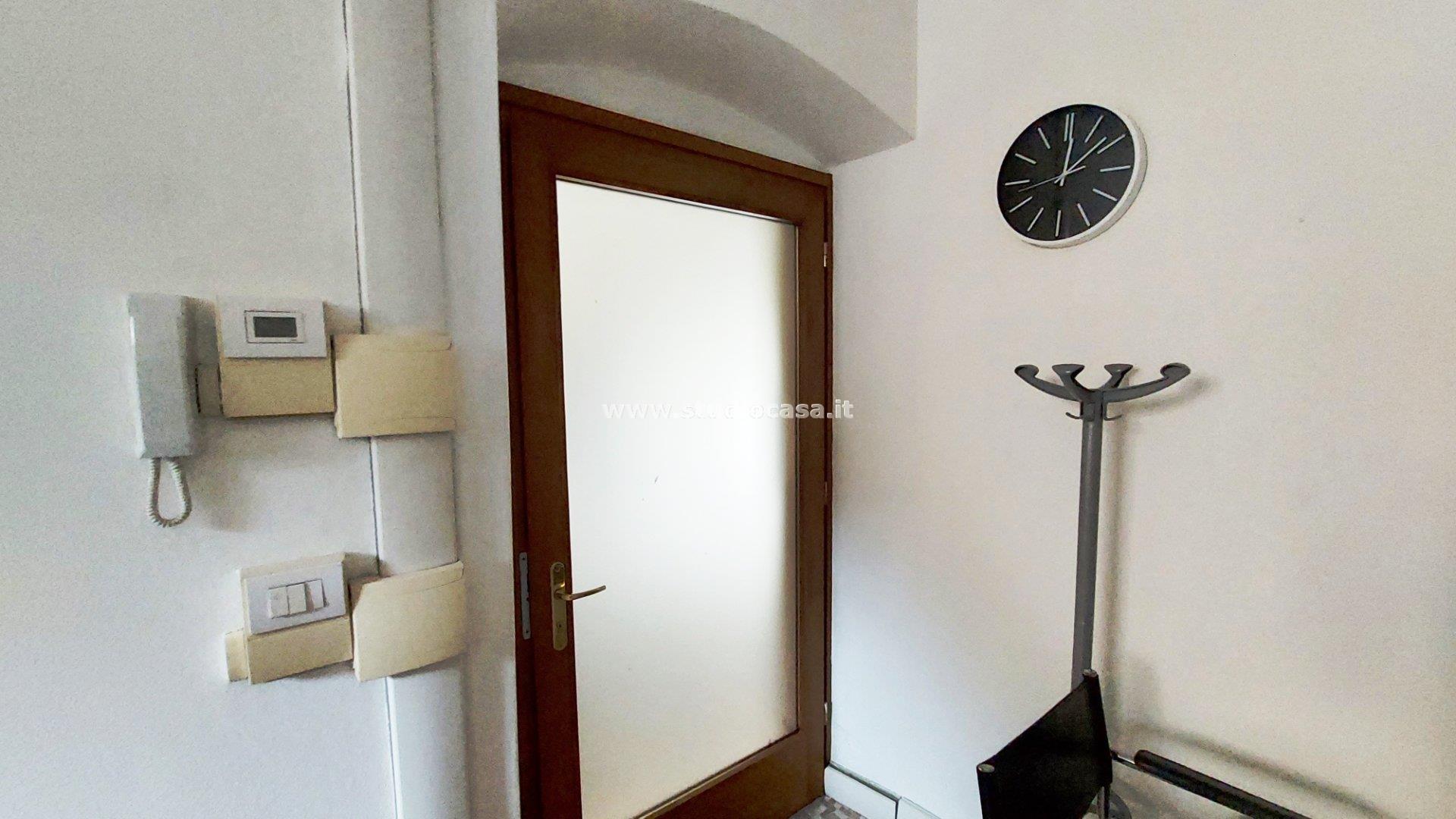 Ufficio in vendita a Ala