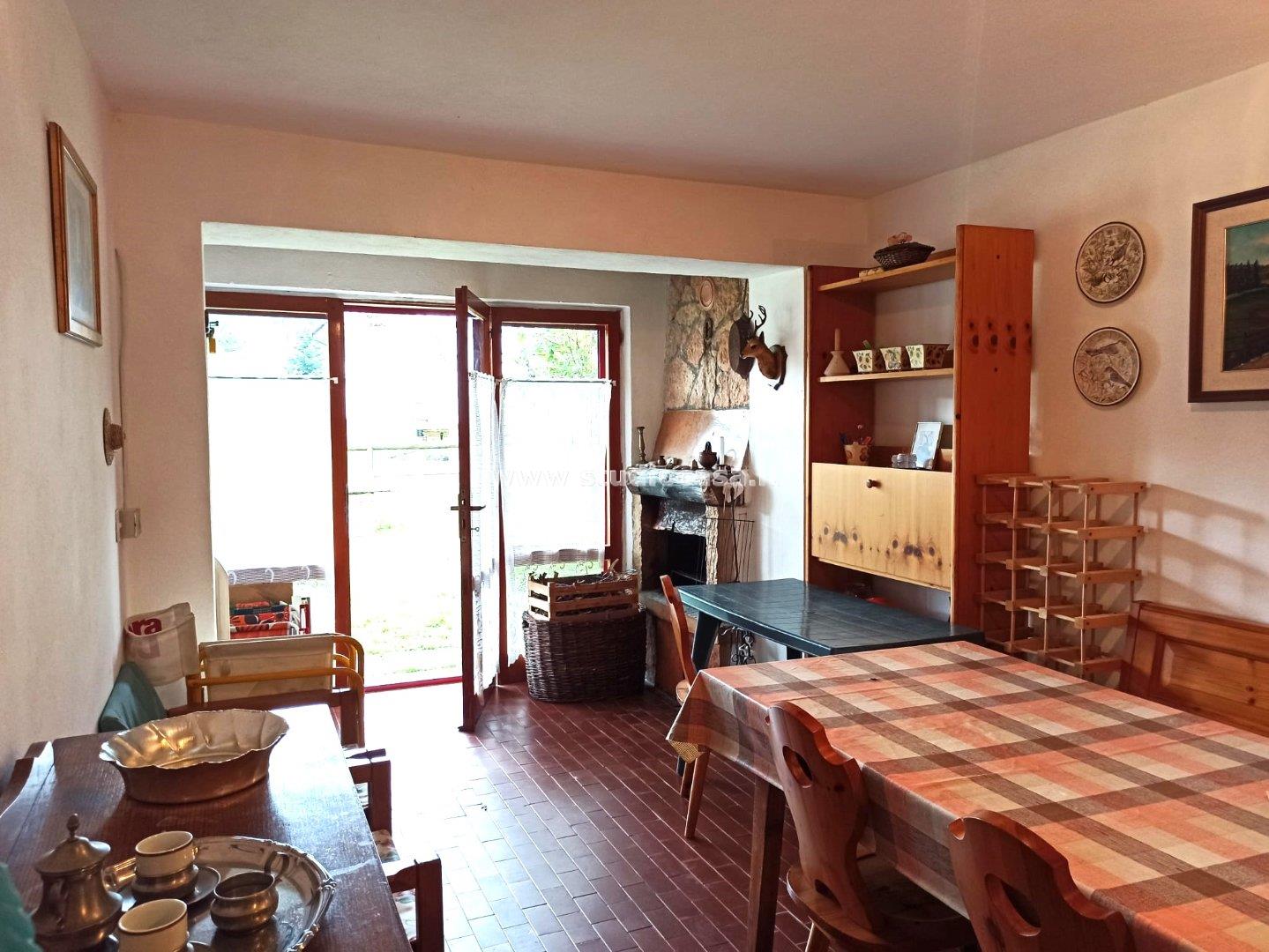 Casa Bifamiliare in vendita a Ala