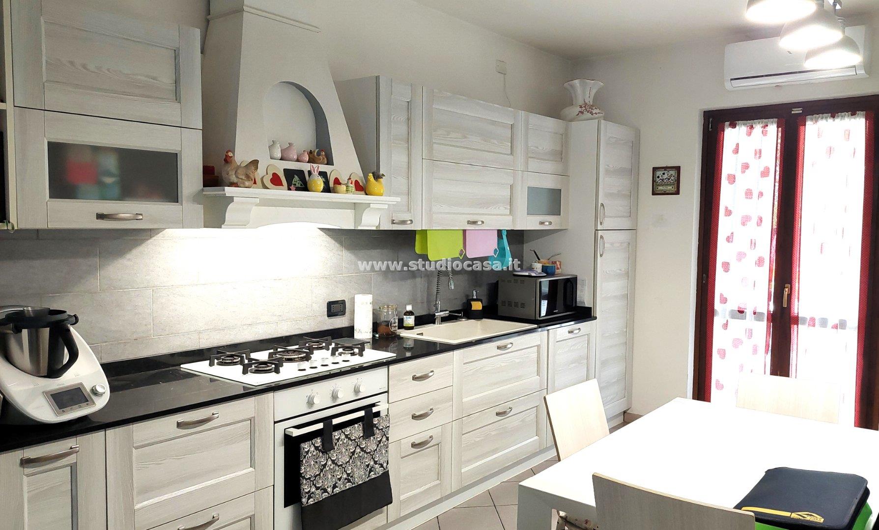 Villa a schiera in vendita a Brentino Belluno