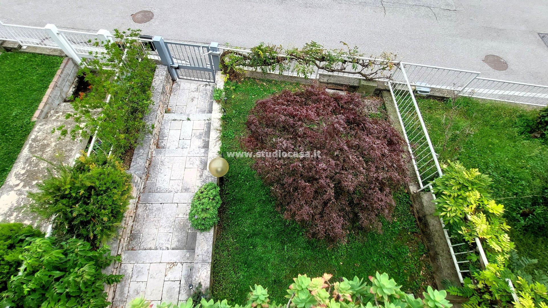 Villa a schiera in vendita a Brentino Belluno
