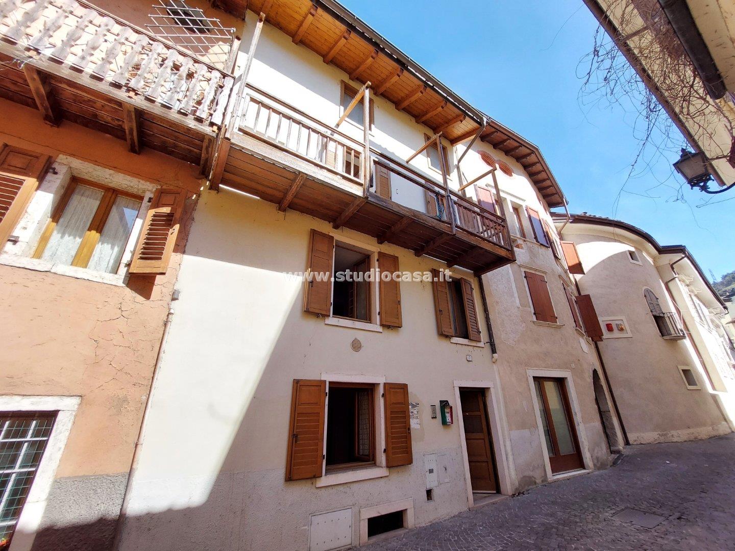 Casa Unifamiliare in vendita a Ala