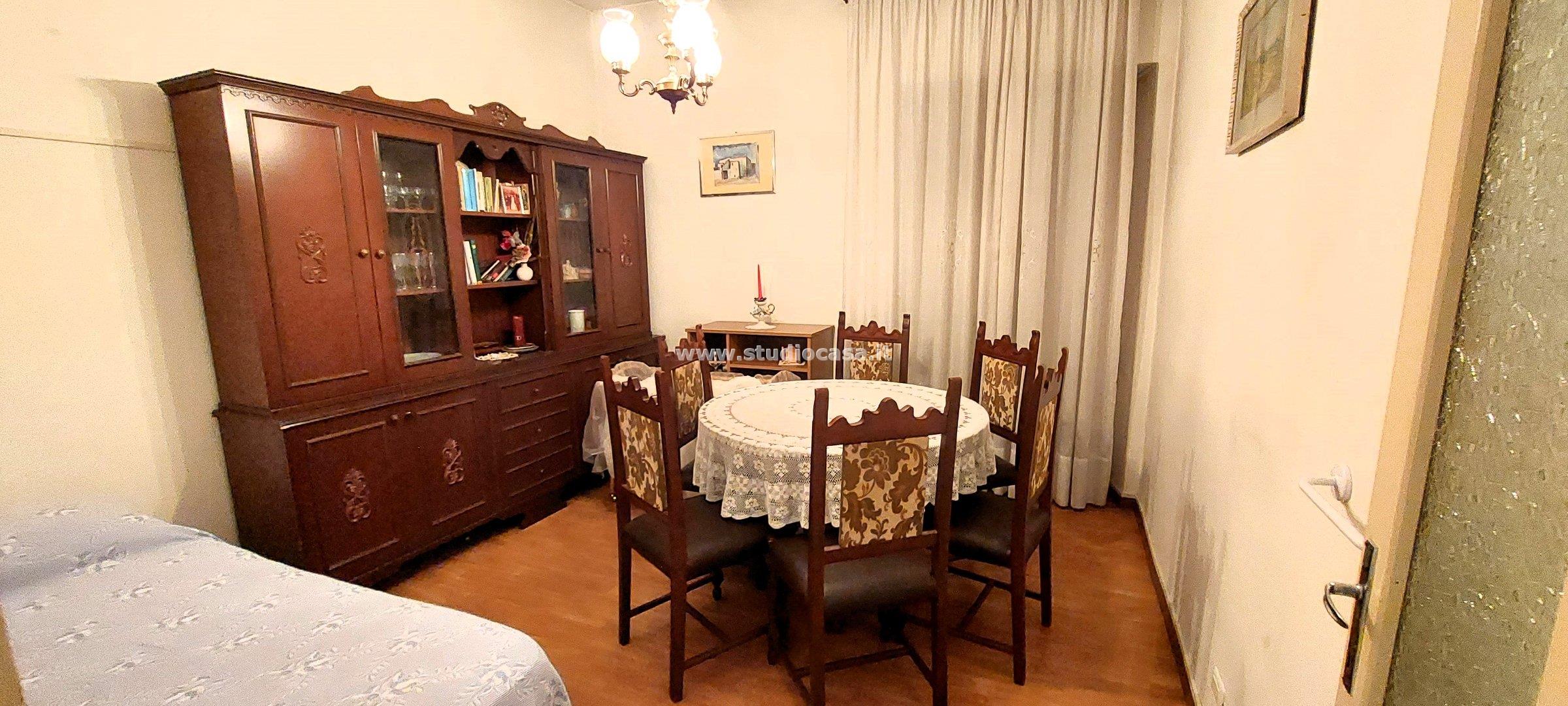 Casa Plurifamiliare in vendita a Ala