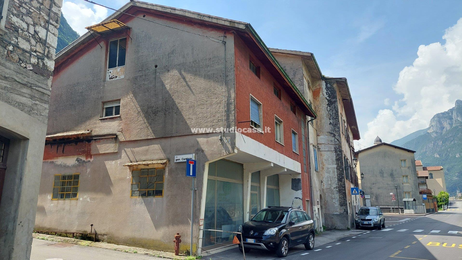 Casa Unifamiliare in vendita a Avio