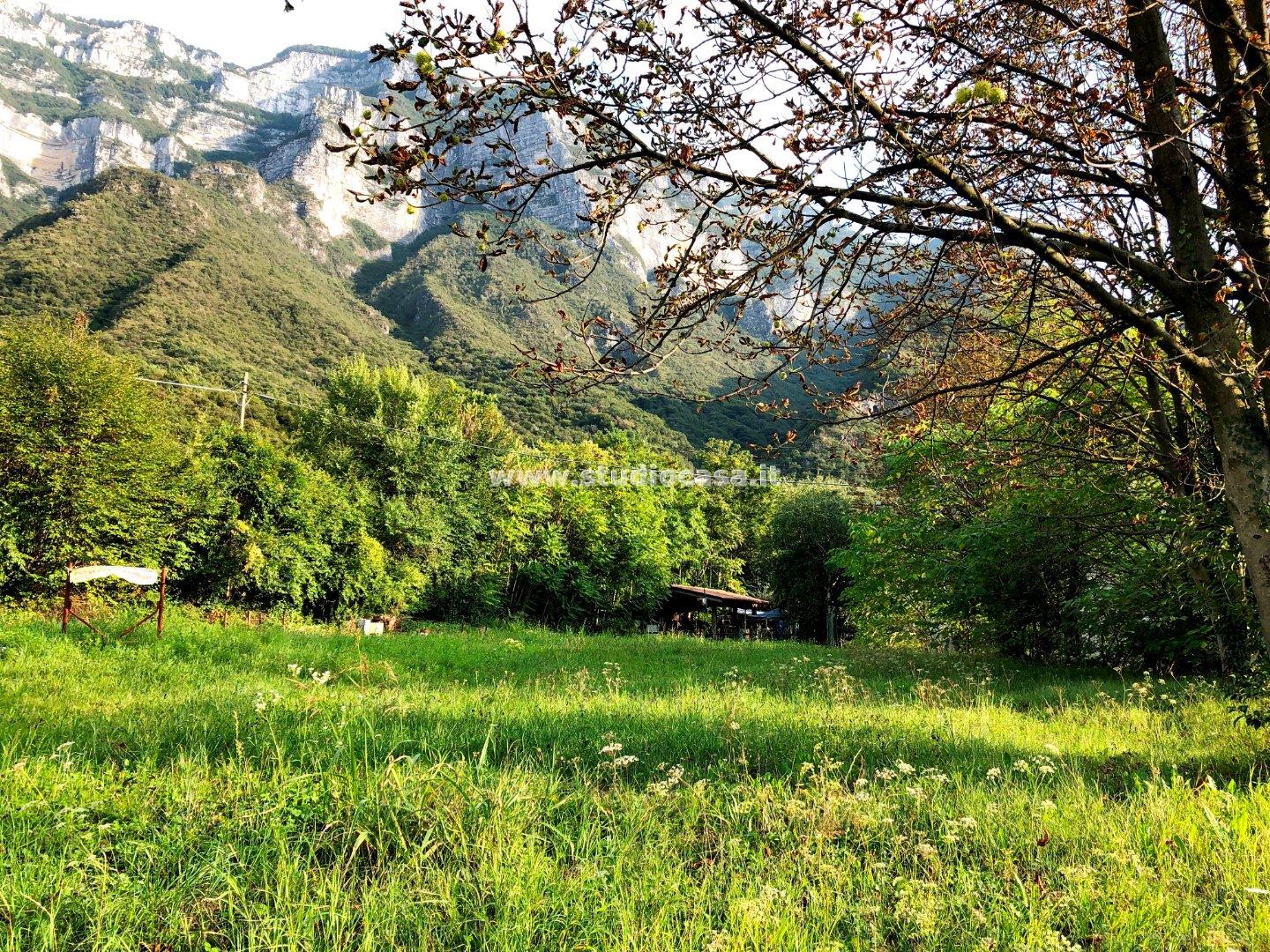 Terreno Residenziale in vendita a Avio