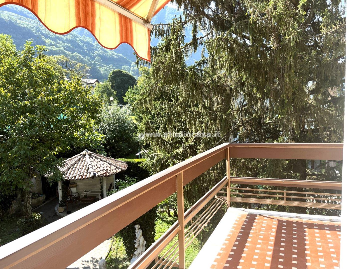 Villa Bifamiliare in vendita a Ala