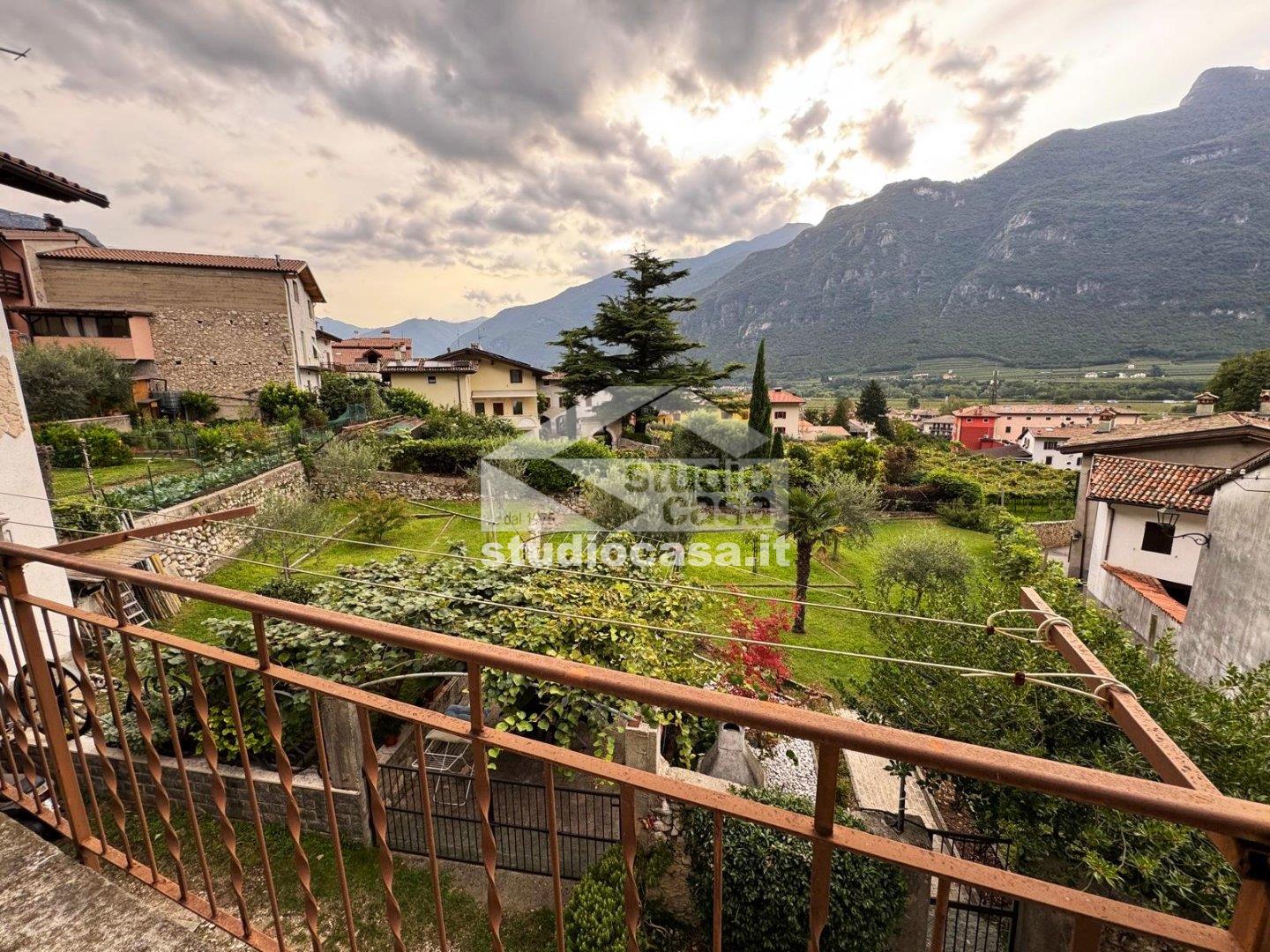 Casa Unifamiliare in vendita a Avio