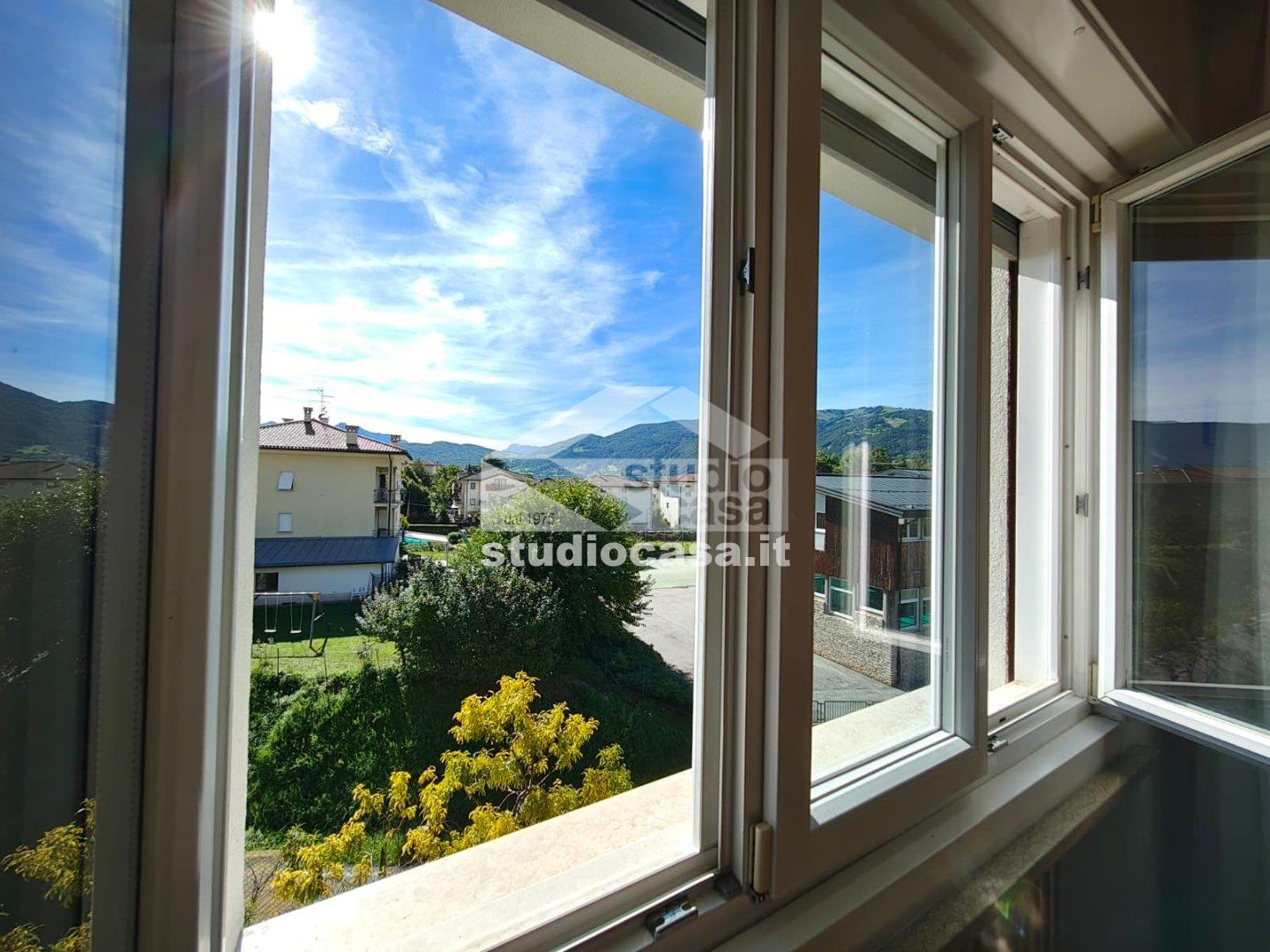 Villa Plurifamiliare in vendita a Brentonico