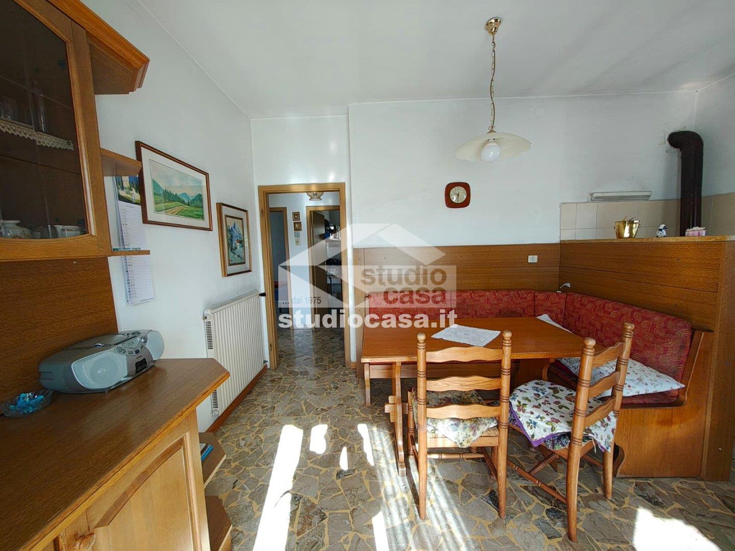 Villa Plurifamiliare in vendita a Brentonico