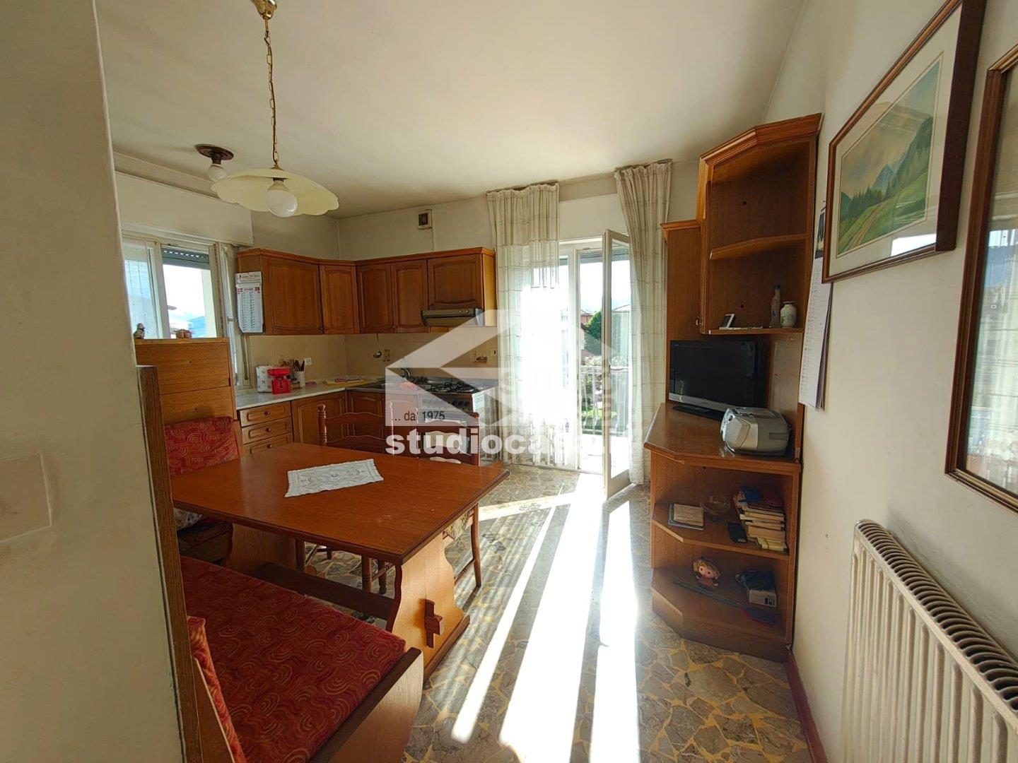 Villa Plurifamiliare in vendita a Brentonico