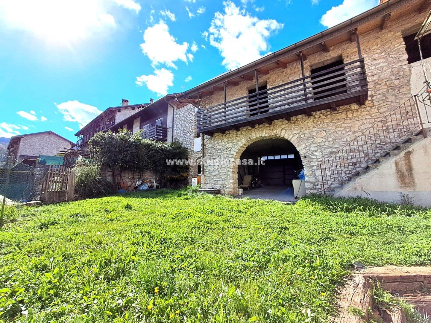 Casa Unifamiliare in vendita a Brentonico